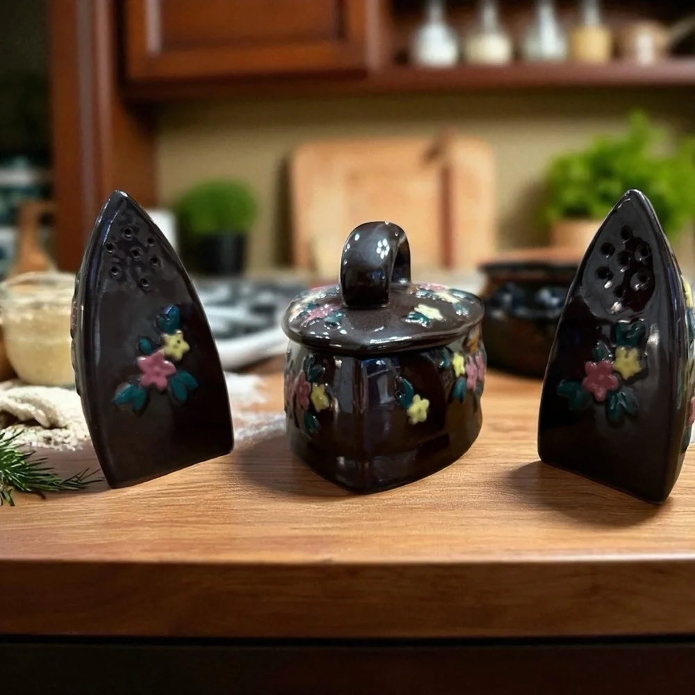 VTG Japan Redware Iron Shaped Sugar Bowl Salt Pepper Shaker Set 3pc
